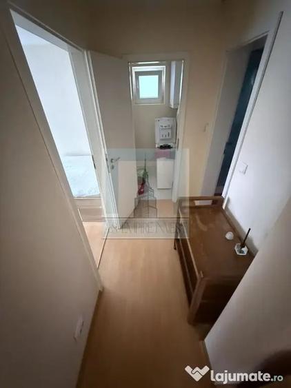 Apartament cu 2 camere decomandat în Răcădău