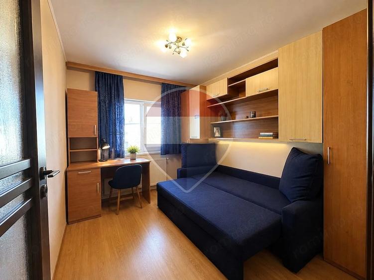Apartament cu 3 camere decomandat în City Park Mall