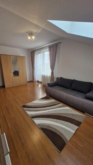 Garsonieră decomandată în Exterior Vest