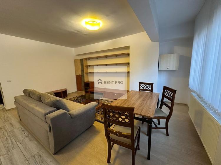 Apartament cu 2 camere semidecomandat, mobilat în Păcii
