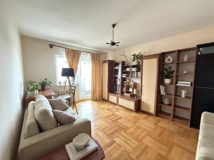Apartament cu 2 camere semidecomandat în Bucovina