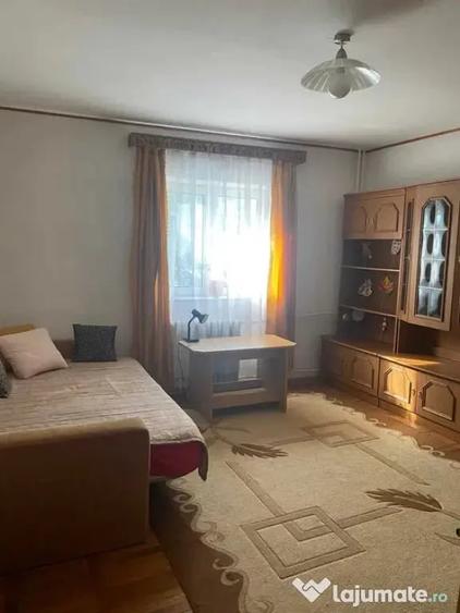 Garsonieră în Central