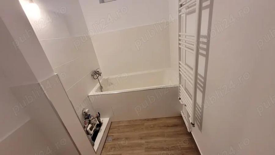 Apartament cu 2 camere decomandat în Turda