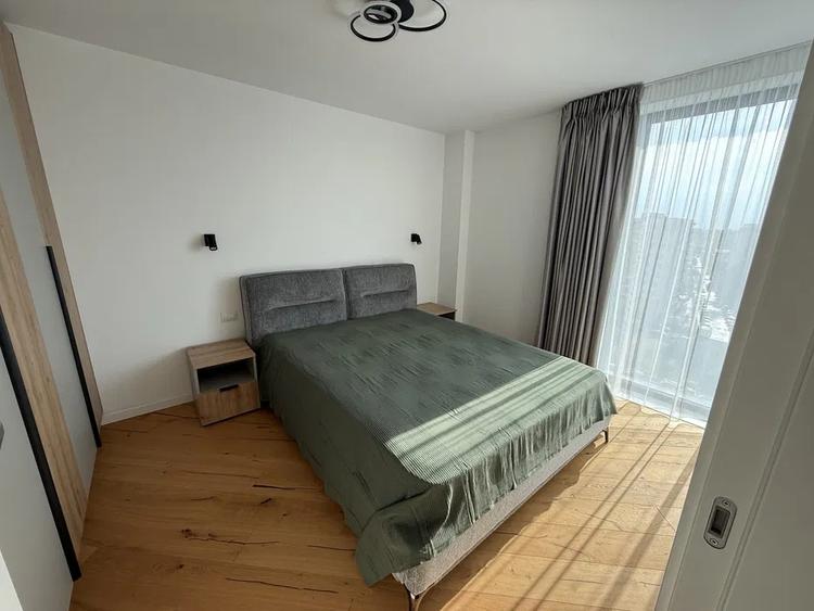Apartament cu 2 camere semidecomandat, mobilat în Aviației