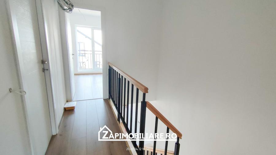 Duplex cu 4 camere cu Canalizare în Sâncraiu de Mureș