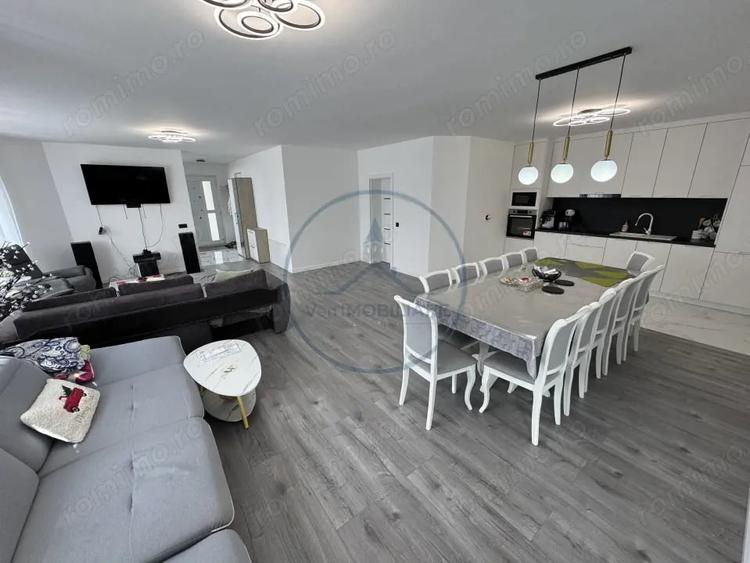 Casă cu Teren 400 Mp în Central