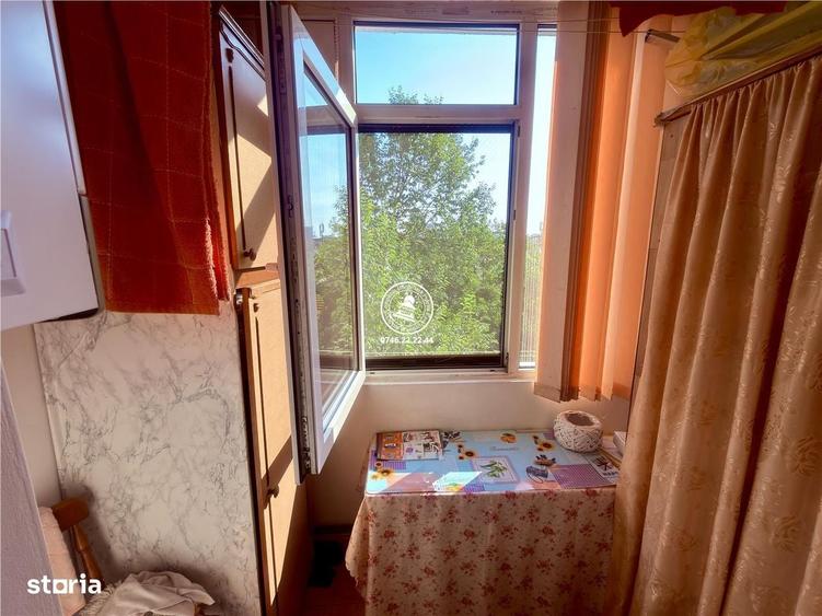 Apartament o camera Nicolina, etaj intermediar - 5