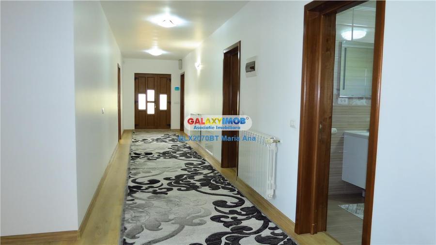 Casă cu 7 camere cu Teren 10000 Mp în Exterior Vest