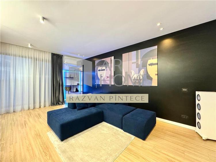 Apartament cu 2 camere decomandat, mobilat în Albert