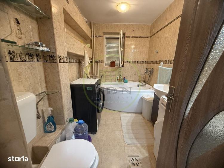 Apartament cu 2 camere semidecomandat, mobilat în Valea Rosie