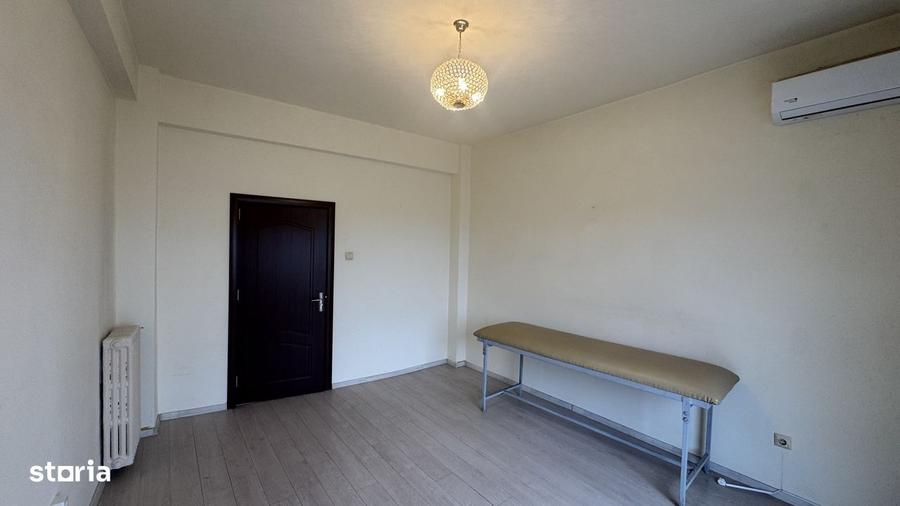 Apartament cu 2 camere decomandat în Polonă