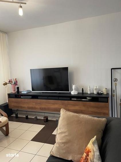 Inchiriez apartament cu 4 camere - 2