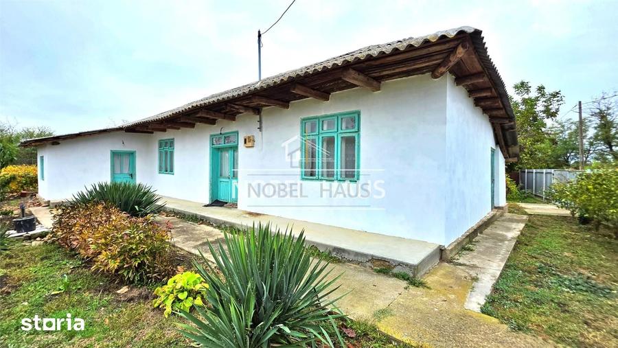 Casă cu 2 camere cu Teren 9228 Mp în Pochidia