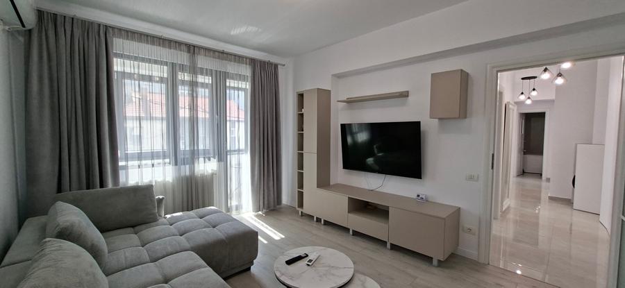 Apartament cu 3 camere decomandat în Bucureștii Noi