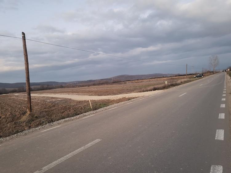 Teren de 500 mp, în Oșorhei