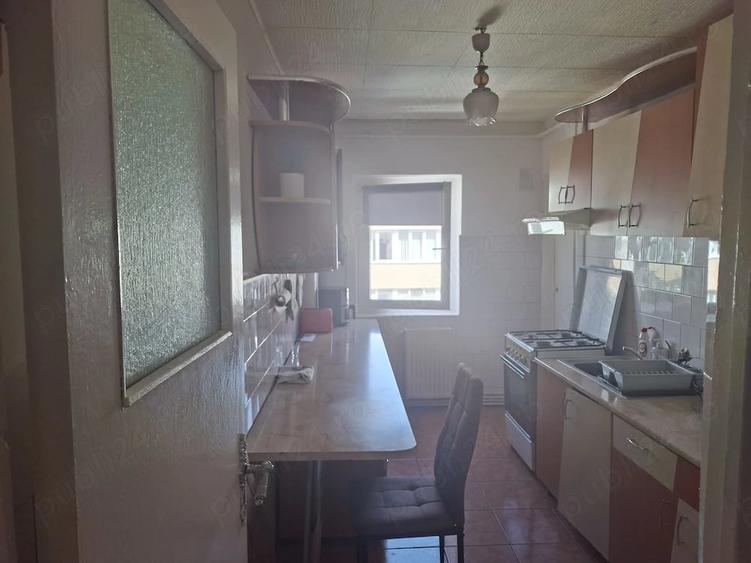 Apartament cu 2 camere decomandat în Astra