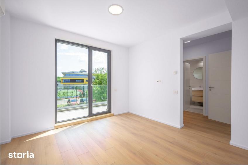 Casă cu 5 camere cu Teren 90 Mp în Central