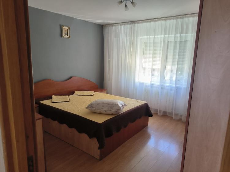 Apartament cu 2 camere decomandat în Buzaului