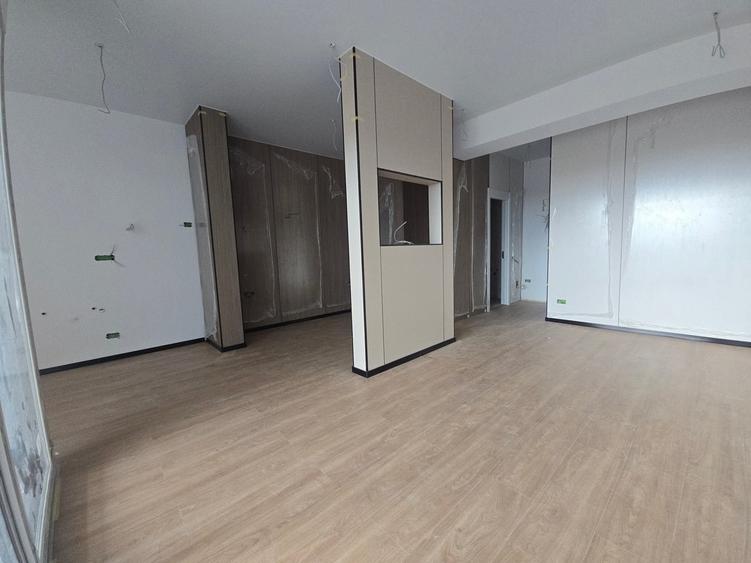 Apartament cu 2 camere semidecomandat în Dobroești