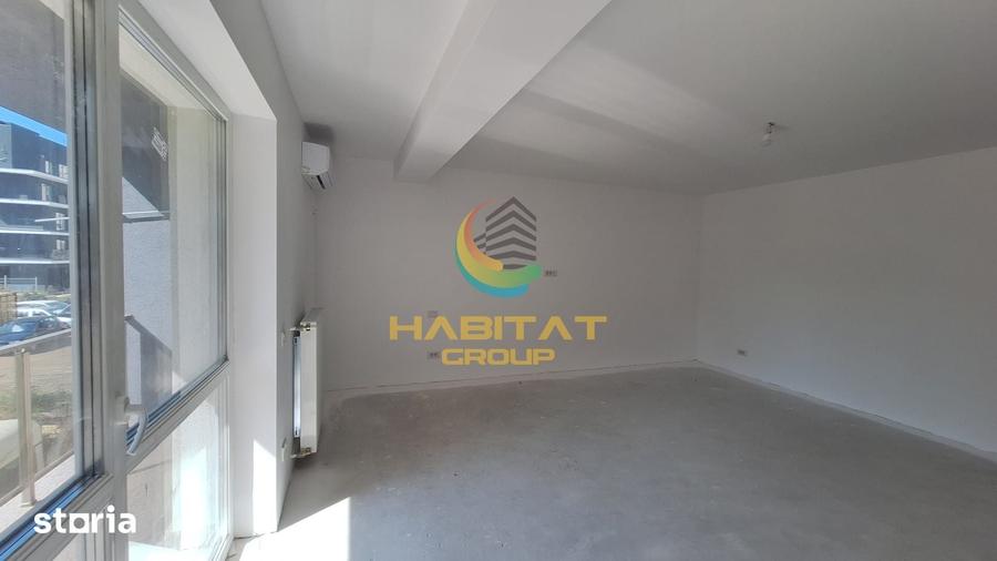 Apartament cu 4 camere semidecomandat în Central