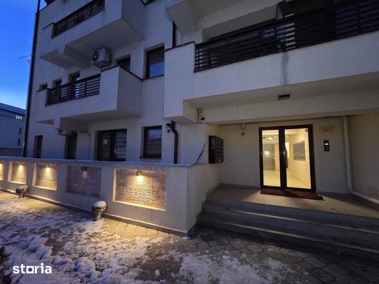 Damaroaia, str. Coralilor acces Baneasa Pia?a Presei Libere, parcare - 5