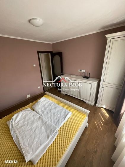 Apartament cu 3 camere în Decebal