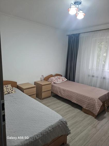 Apartament cu 4 camere decomandat în Central
