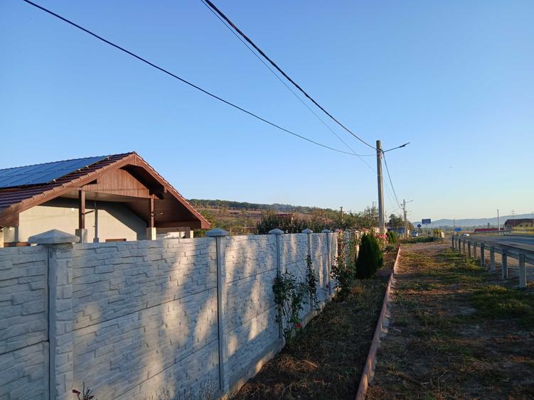 Casă cu 3 camere în Central