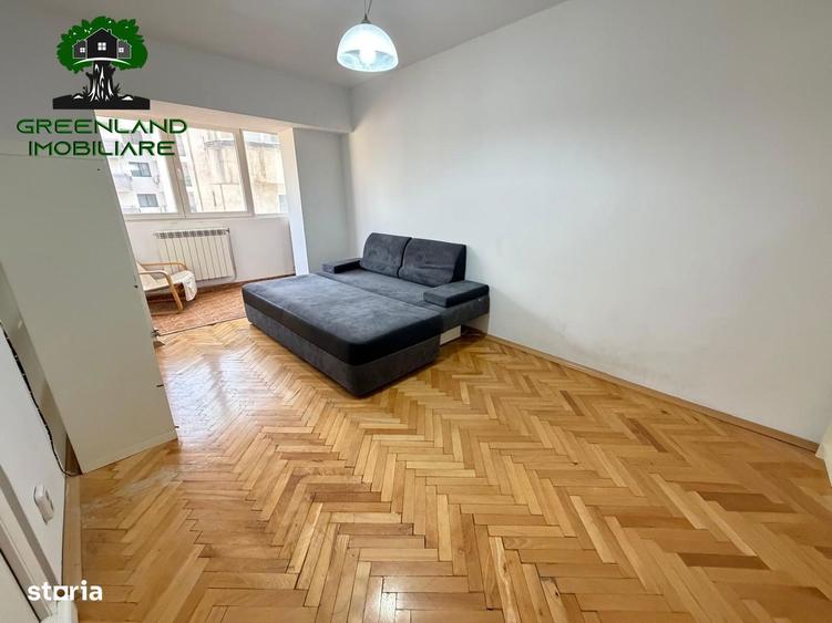 Apartament cu 2 camere decomandat în Gară