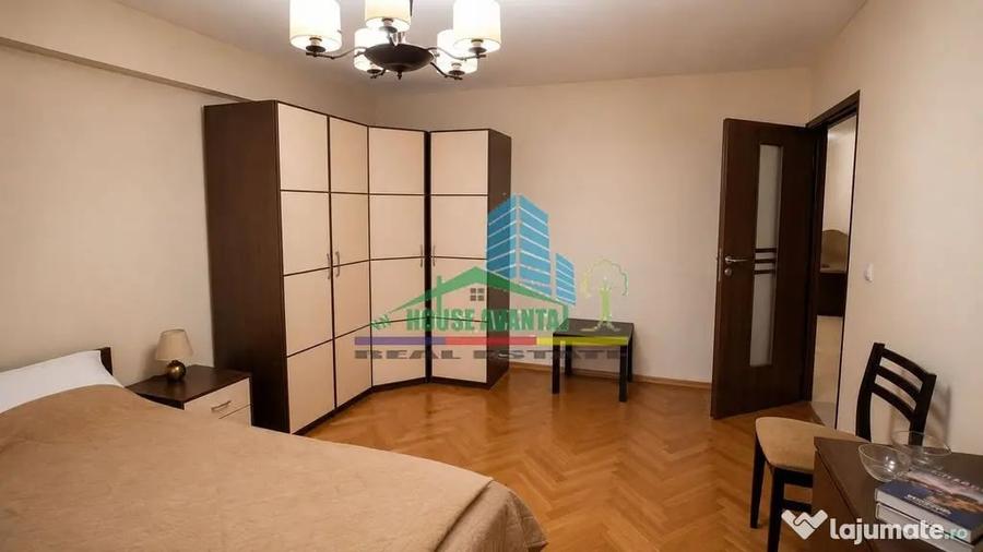 Apartament cu 3 camere decomandat în Ultracentral