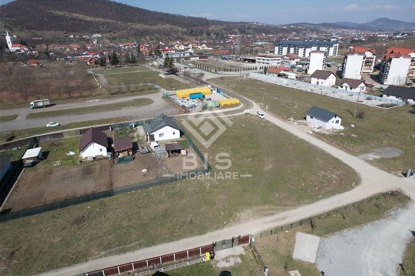 Teren Construcții intravilan de 1400 mp, în Viișoara