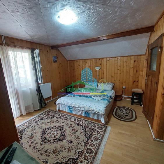 Spațiu comercial, de 450 mp, în Lepșa
