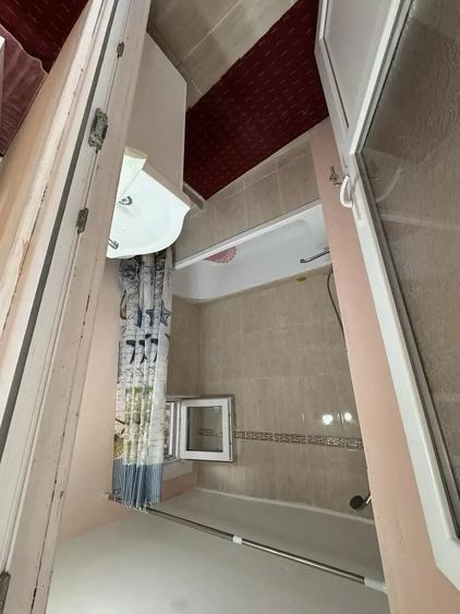 Casă cu 2 camere cu Teren 60 Mp în Central