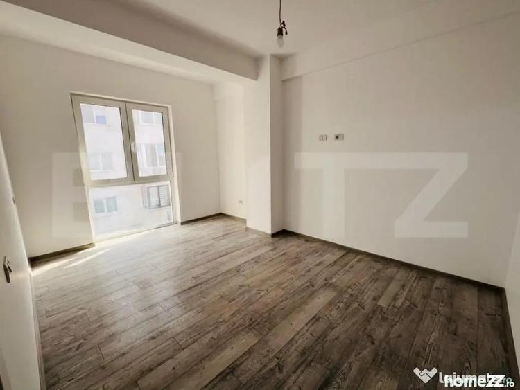 Apartament cu 4 camere semidecomandat în Rădăuți