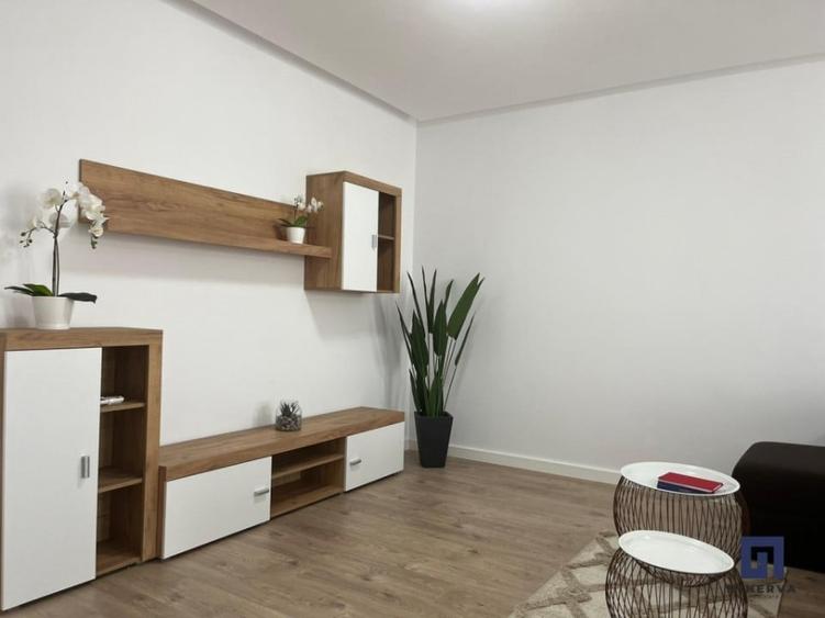 Apartament cu 3 camere decomandat în Braytim