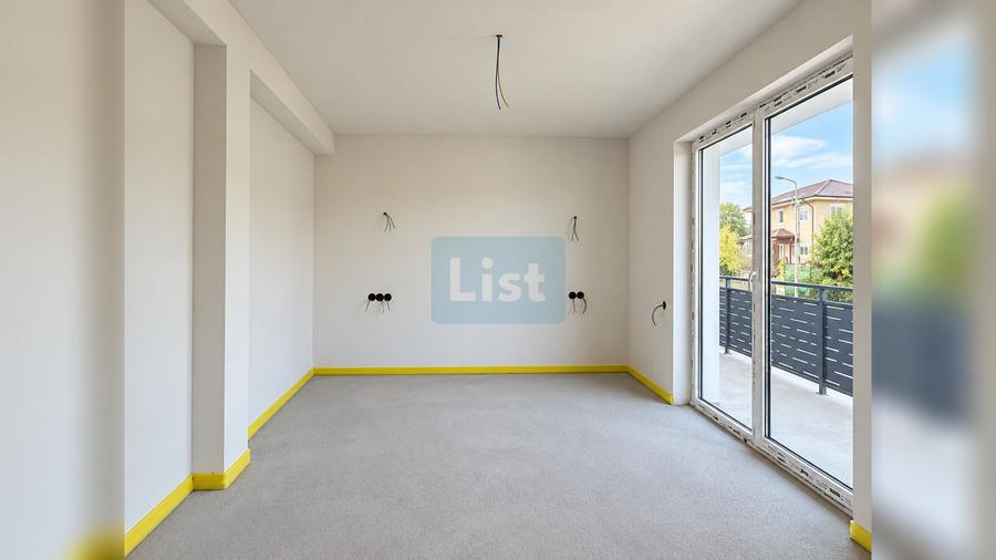 Duplex cu 4 camere cu Canalizare în Florești