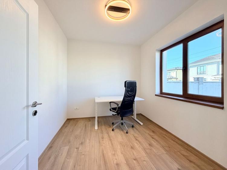Duplex cu 5 camere cu Canalizare în Dumbrăvița