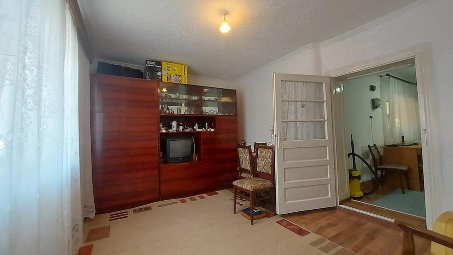 Casă cu 3 camere cu Teren 2400 Mp în Tinca