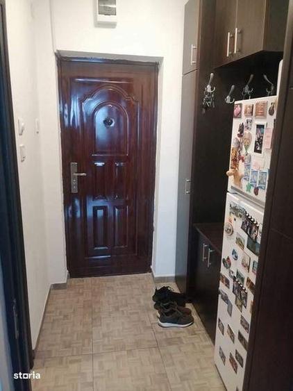 Garsonieră în Brazda lui Novac