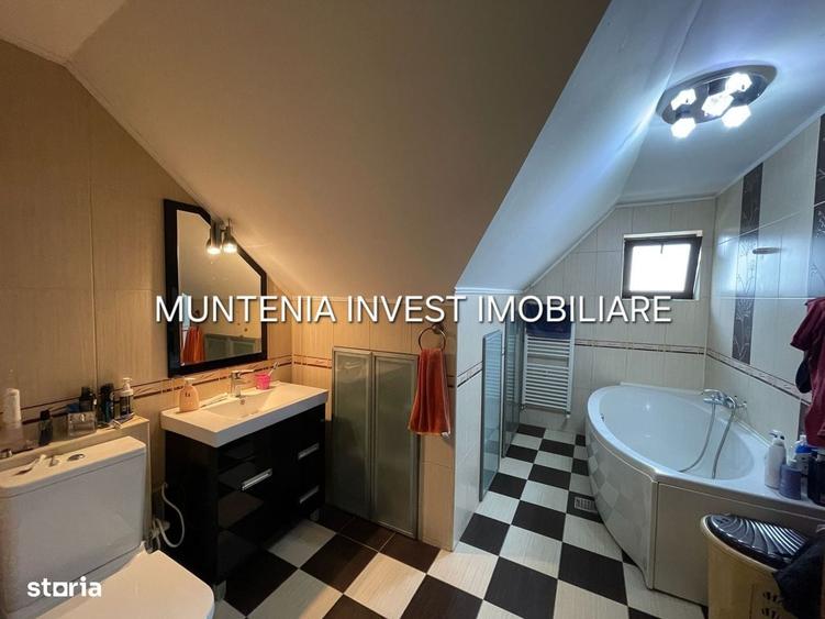 Casă cu 4 camere în Ștefănești