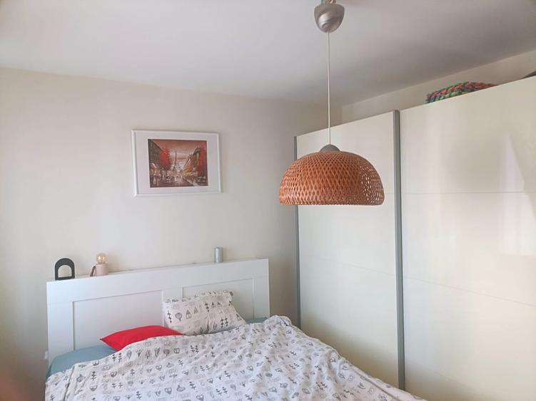 3 CAMERE  ION MIHALACHE ( 1 MAI ) / METROU 1 MINUT - 3