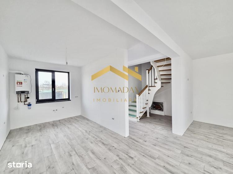 Casă cu 4 camere cu Teren 265 Mp în Sânmihaiu Român