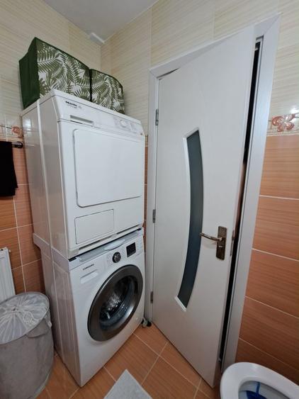 Apartament cu 2 camere decomandat în 1848