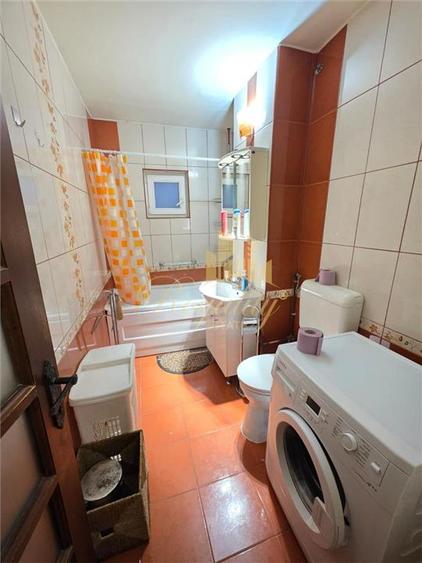 Apartament cu 3 camere decomandat, mobilat în Dorobanților