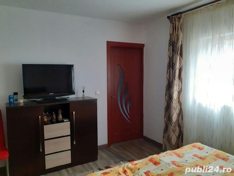Casă cu 5 camere cu Teren 576 Mp în Mircea-Vodă