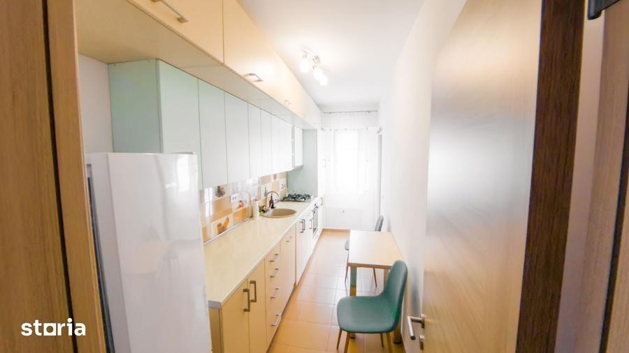 Apartament cu 2 camere decomandat în Apărătorii Patriei