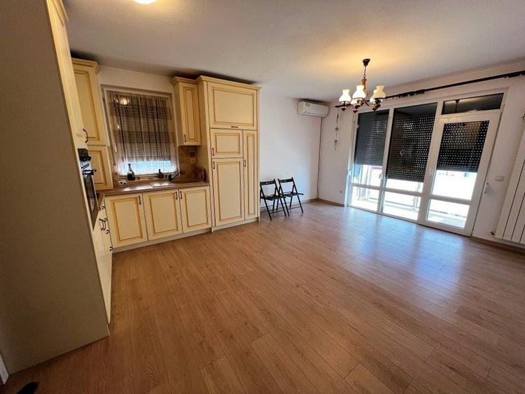 Apartament cu 3 camere semidecomandat, mobilat în Arhitecților - Calea Cisnădiei