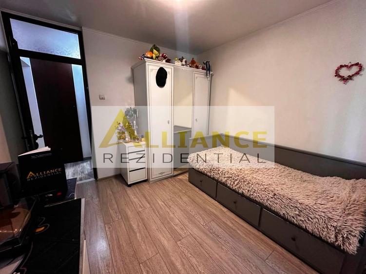 Apartament cu 3 camere decomandat, mobilat în Apărătorii Patriei