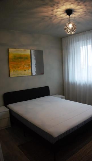 Apartament cu 2 camere semidecomandat în 1 Mai