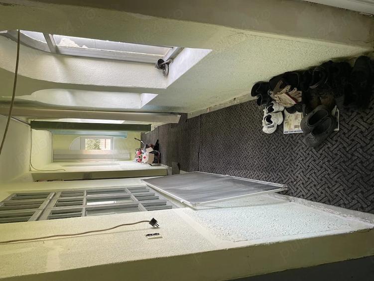 Casă cu 3 camere cu Teren 1417 Mp în Moșești